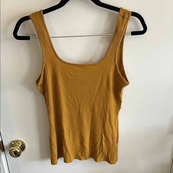 Rachel Zoe Tops - Rachel Zoe Mustard Yellow Ribbed Tank Top size medium